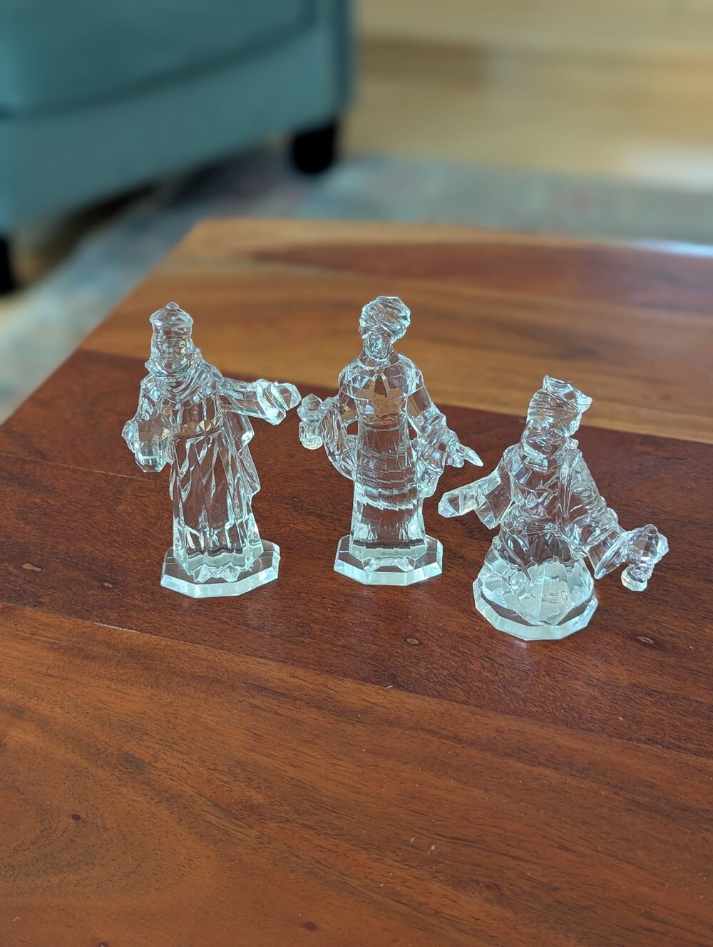 Clear Acrylic Nativity 3 Peice Set Of Wisemen / 3 Kings Plastic Christmas